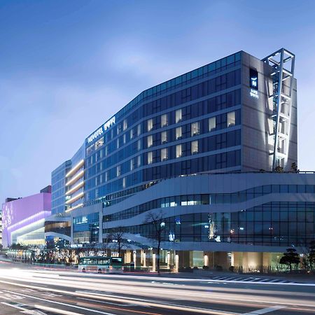 Novotel Ambassador Σουγόν Εξωτερικό φωτογραφία