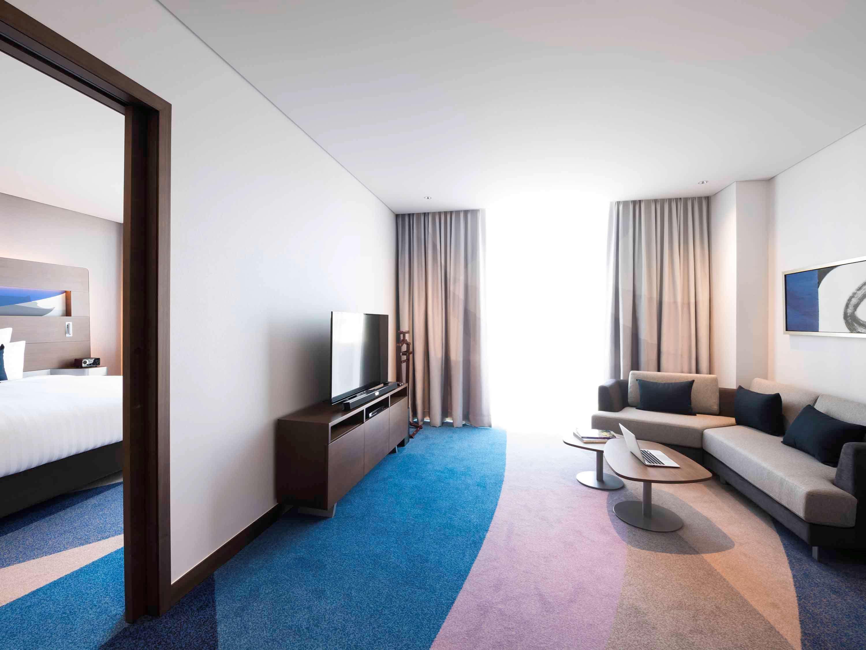 Novotel Ambassador Σουγόν Εξωτερικό φωτογραφία