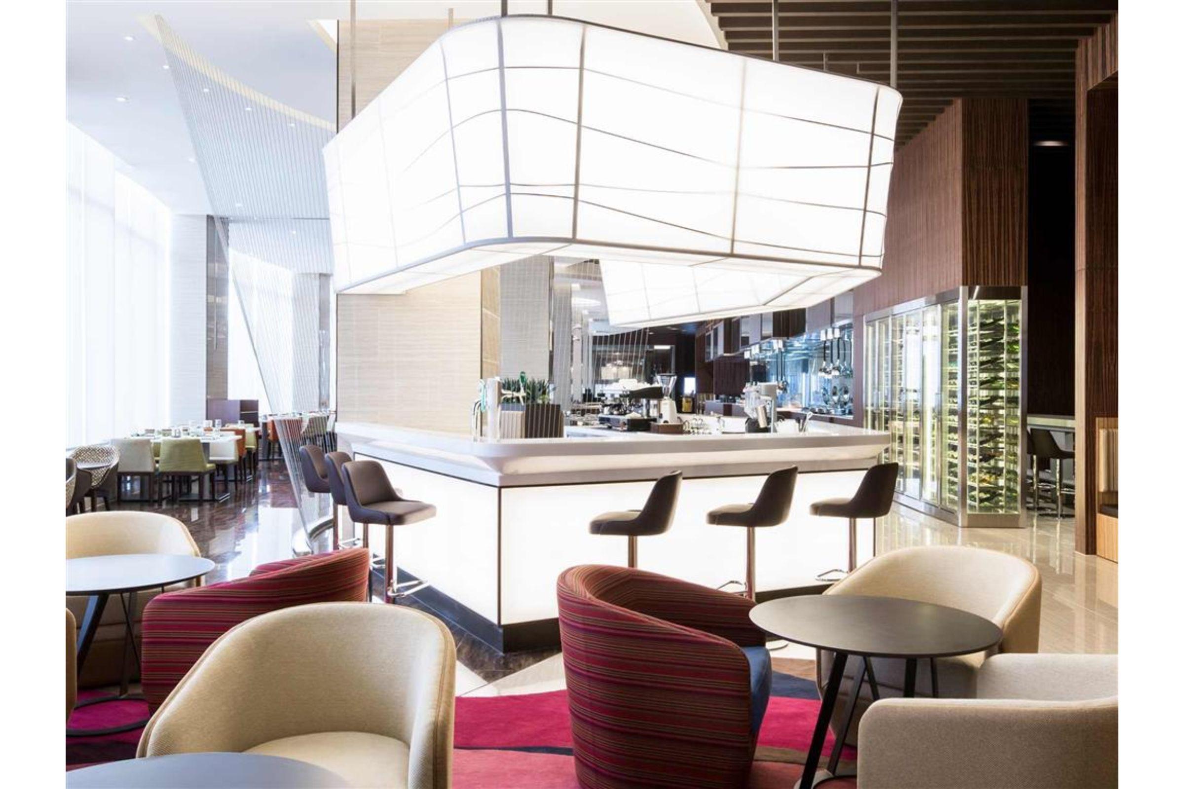 Novotel Ambassador Σουγόν Εξωτερικό φωτογραφία