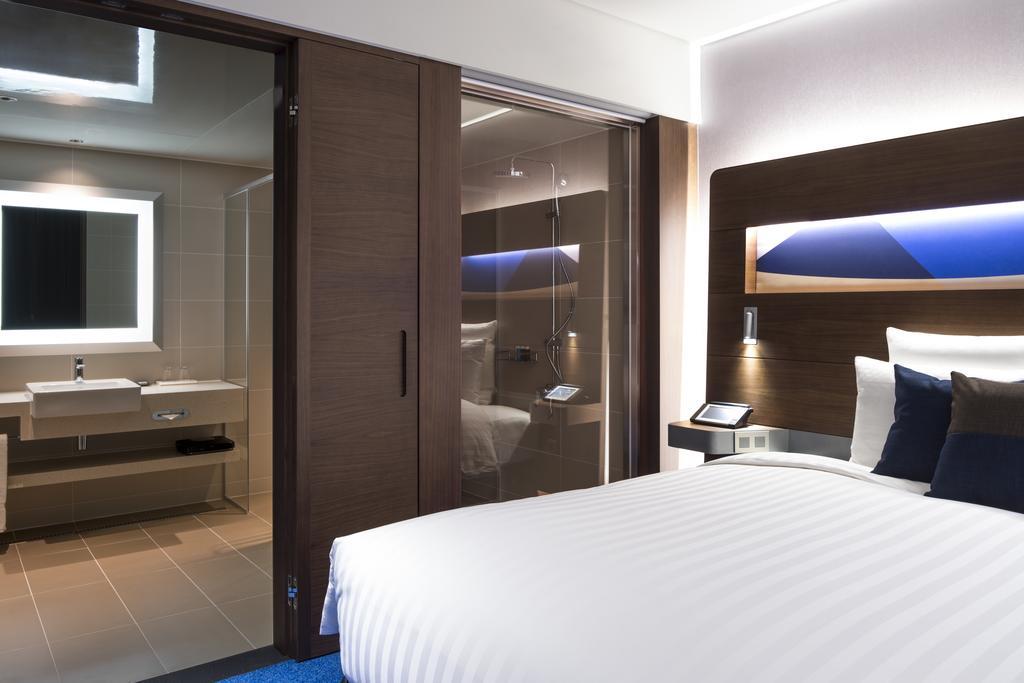 Novotel Ambassador Σουγόν Εξωτερικό φωτογραφία
