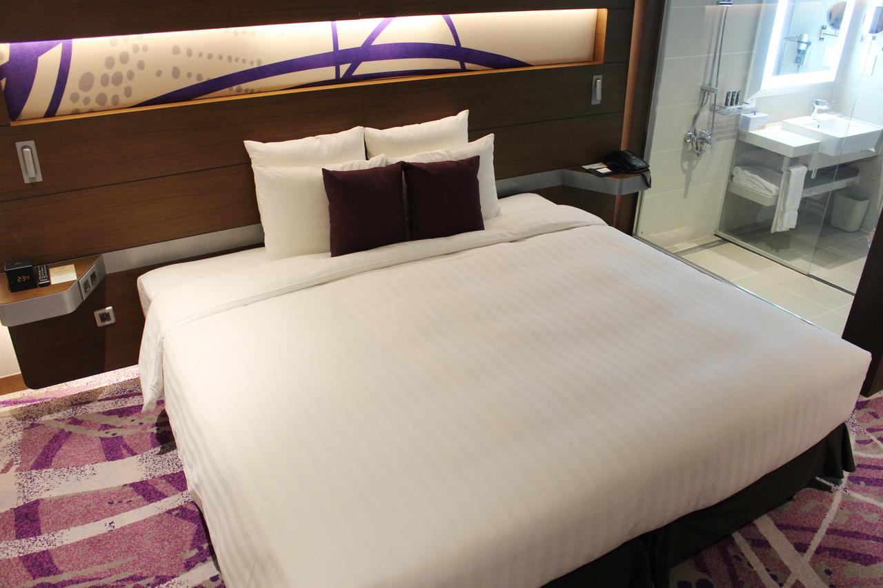 Novotel Ambassador Σουγόν Εξωτερικό φωτογραφία